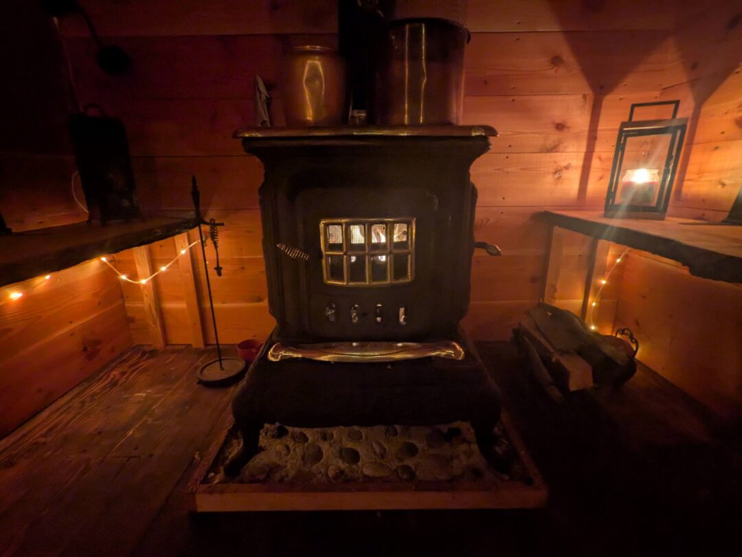 SaunaFireplace